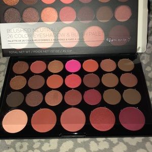 Eye shadow and blush pallet never used